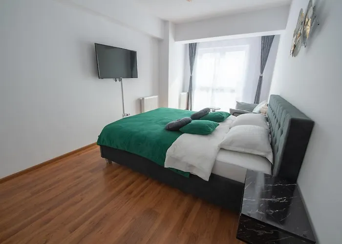 Apartment Coresi Vibe *